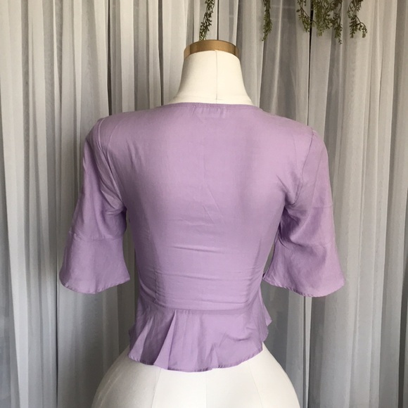 Lavender Ruched Crop Top - Picture 5 of 6